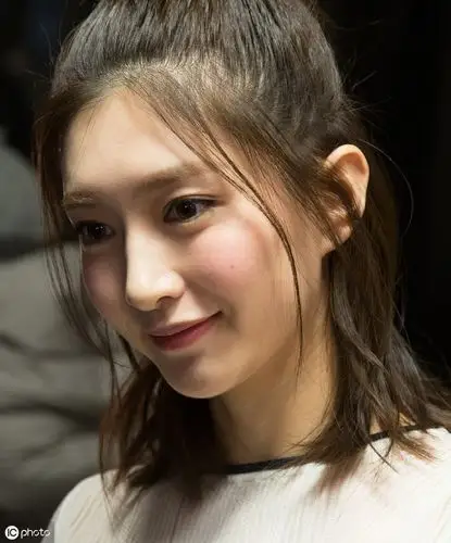 治愈系笑容的女神江疏影,笑得最美也是最霸气