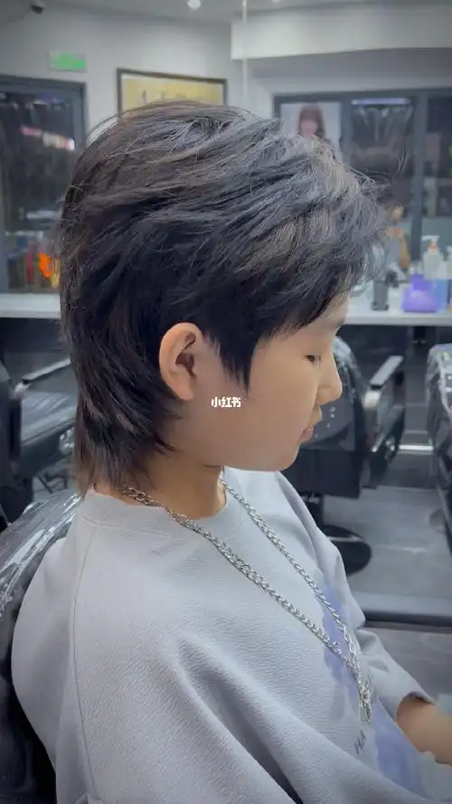 原創髮型設計狼尾發光線挑染  #同城美髮店推薦