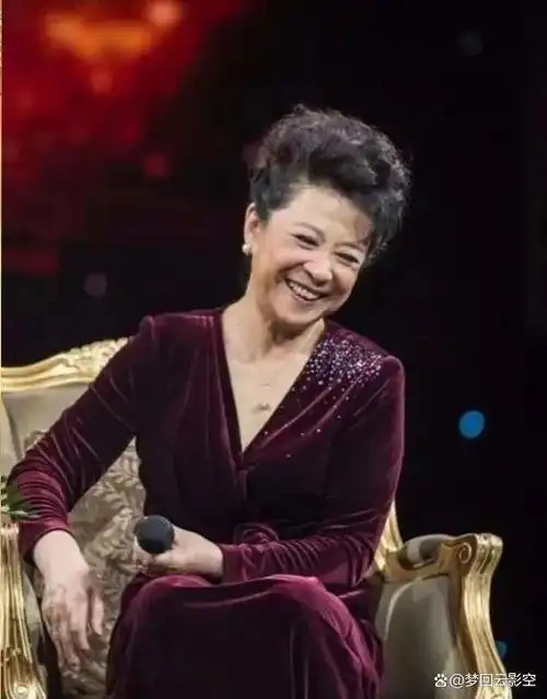 王馥荔,一位著名的中国内地女演员,国家一级演员,被誉为中国影坛上的"