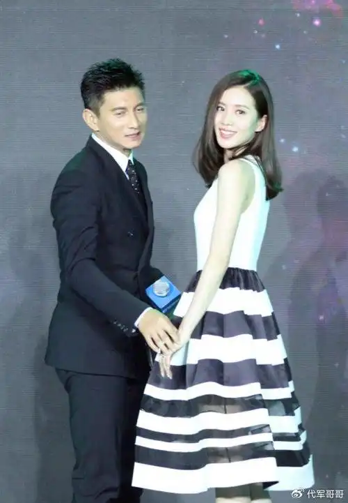 刘诗诗:我这辈子正确的决定,就是为大17岁的吴奇隆生下儿子|刘诗诗