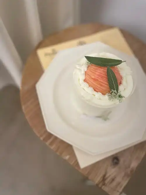 白桃乌龙奶油蛋糕