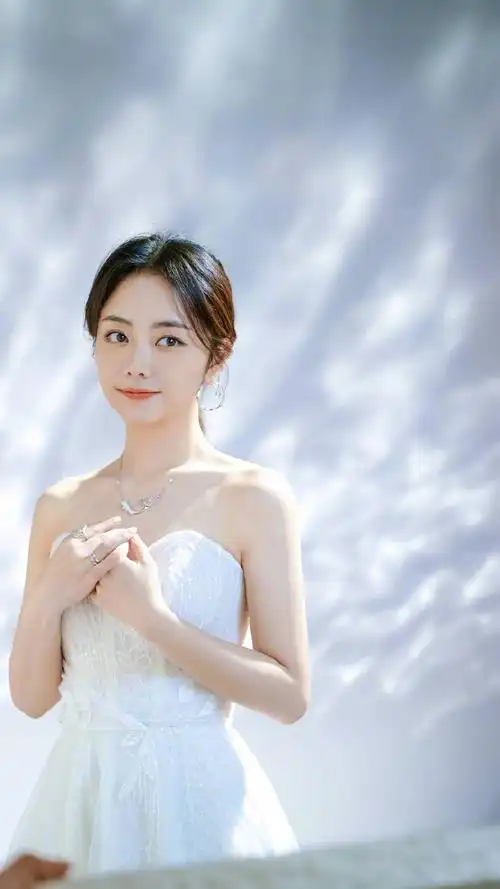 谭松韵相关图片