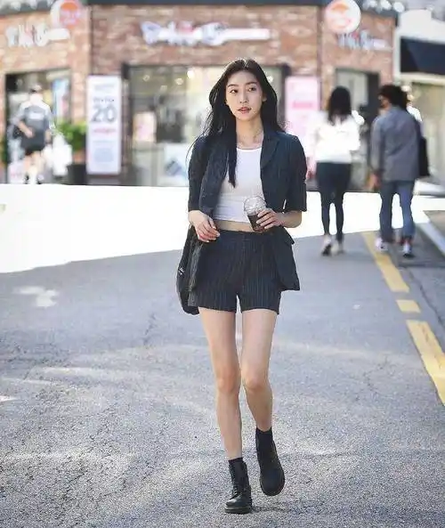 身高不足162也能有时尚感韩国街拍时尚感爆棚超适合学生党