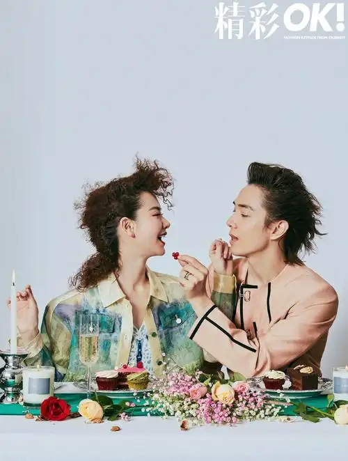 戚薇与老公李承铉时尚大片情人节提前撒"狗粮"