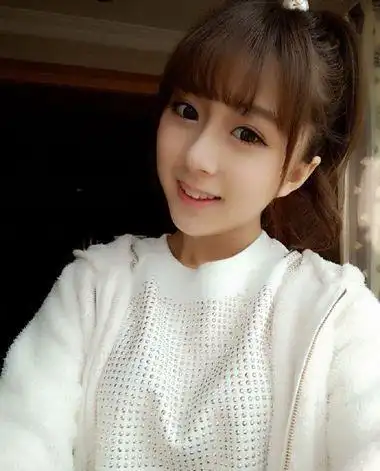 高中女生发型11款高中女生简便发型扎法