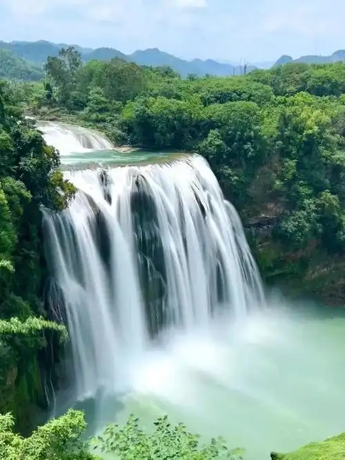 贵州奇趣山水玩法打卡教科书里的风景5天4晚只需1000
