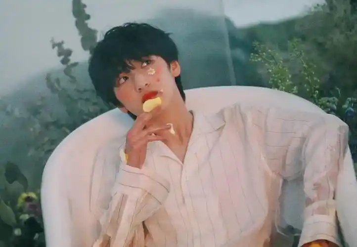 时代少年团——严浩翔自修 - 堆糖,美图壁纸兴趣社区