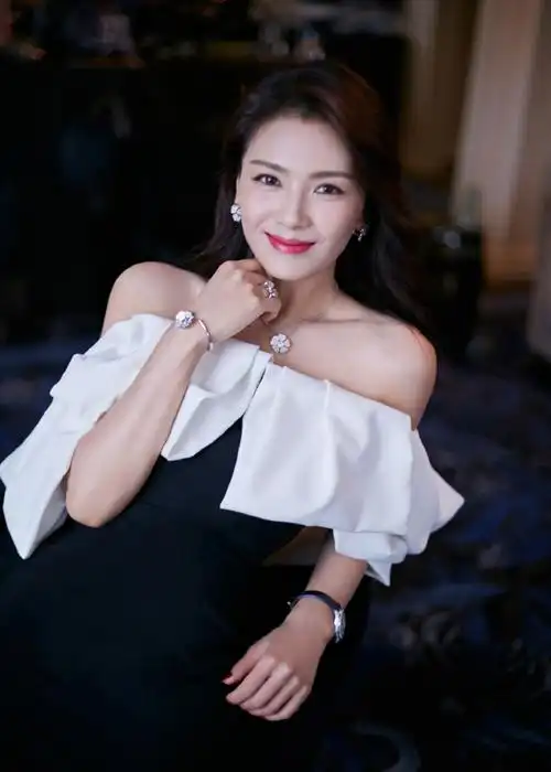 刘涛腰臀比##转发接龙开新年