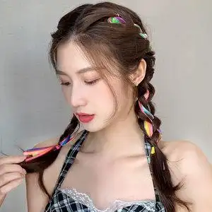 儿童编发彩带头饰图片