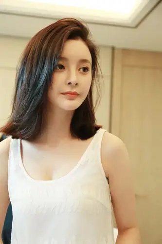 王瑞子《一千零一夜》演绎女神"痴汉脸"