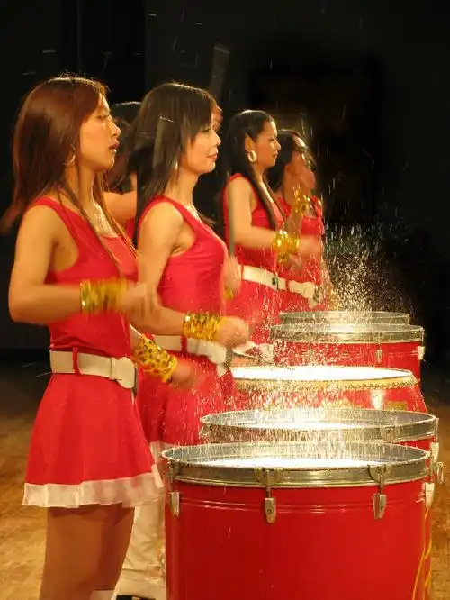 江西活动策划公司专业提供高端演出节目水鼓舞提供