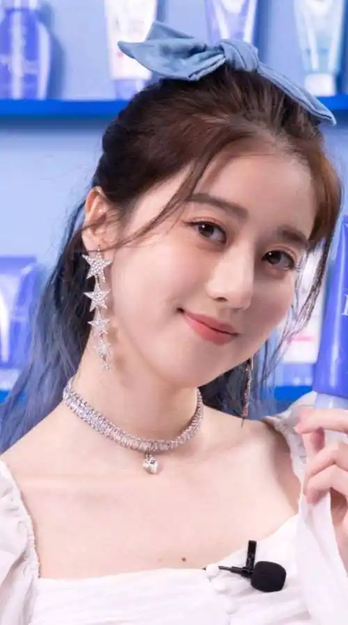 这6位99年出生的女演员既漂亮又性感_代表作_兰迪_任敏