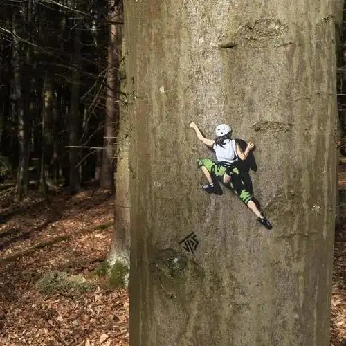 黄渤流浪汉照片 流浪汉照片