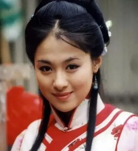 沈傲君个人资料沈傲君身高多少