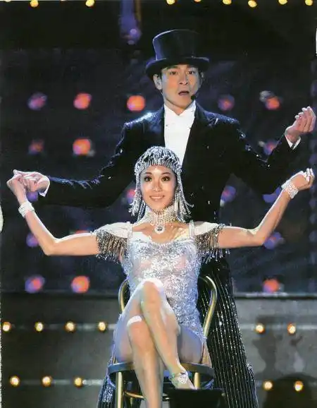 要不是刘德华品行端正,为人坦诚,他怎么可能会被赖文慧跟随呢?