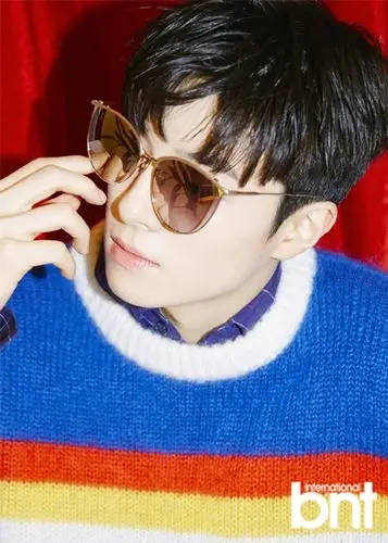 南多凛拍bnt画报公开 化身可盐可甜的少年