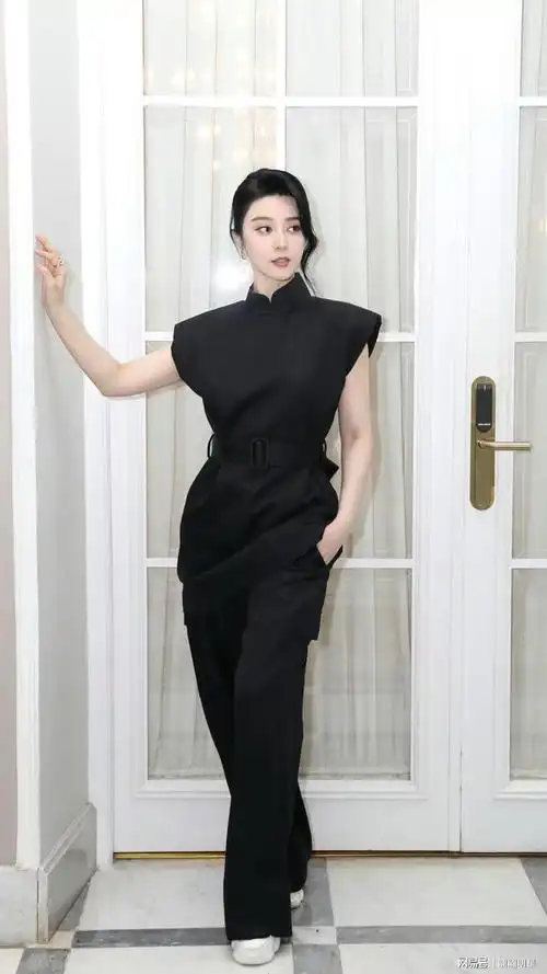 范冰冰高清大图壁纸:绝世佳人_网易订阅