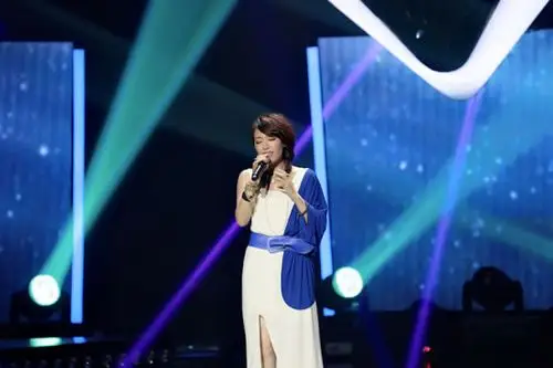 金池称欣赏姚贝娜 好姐妹首度同台飙歌|金池|姚贝娜|好声音_新浪娱乐