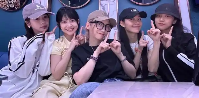 火箭少女六周年聚会,孟美岐,吴宣仪,杨超越,赖美云等人同框,谁的变化