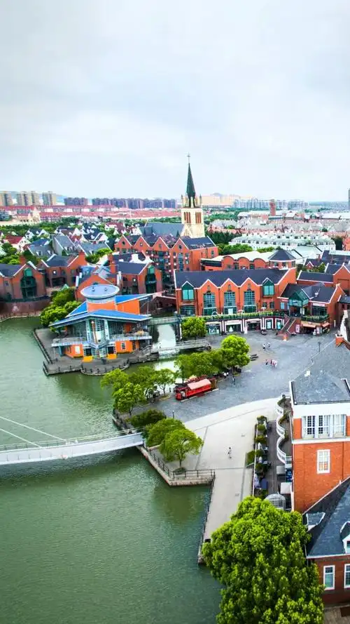 泰晤士小镇上海