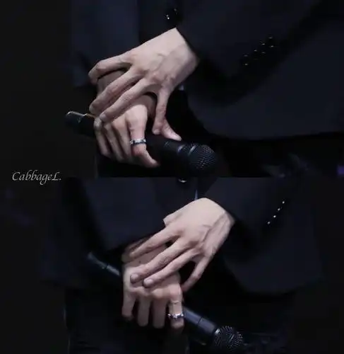 王源雕刻般的手指大赏 手控的福利不容错过!