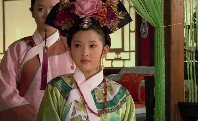 甄嬛传:出身名门的祺嫔空有美貌,数次无意间冒犯到皇后却不自知