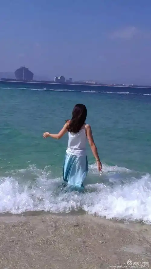 独坐海边 2014-11-05 18:23:44