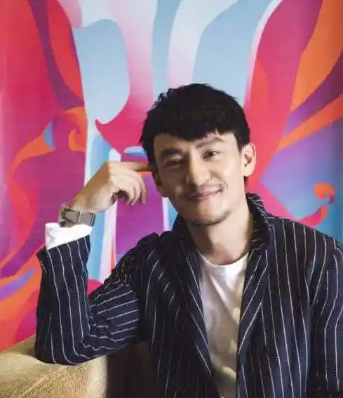 姜文导演魅力大,彭于晏秒变小朋友,张震笑出了好看的鱼尾纹