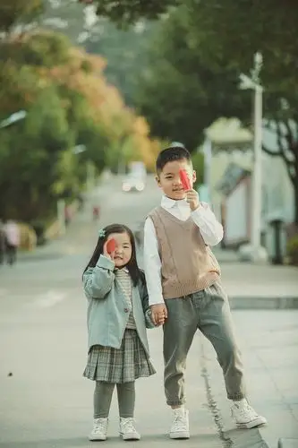 兄妹_十堰市可可王国文化传播有限公司