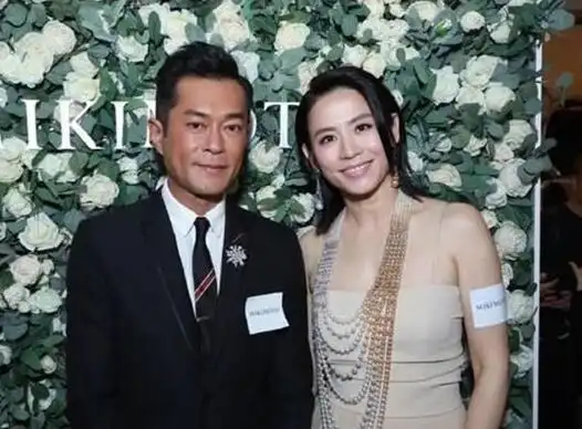 【惊呆】曝古天乐将结婚 古天乐女友萱萱多大年龄了