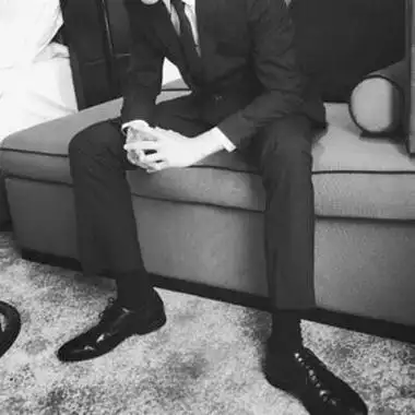 正装头像男西装禁欲男头半身图片