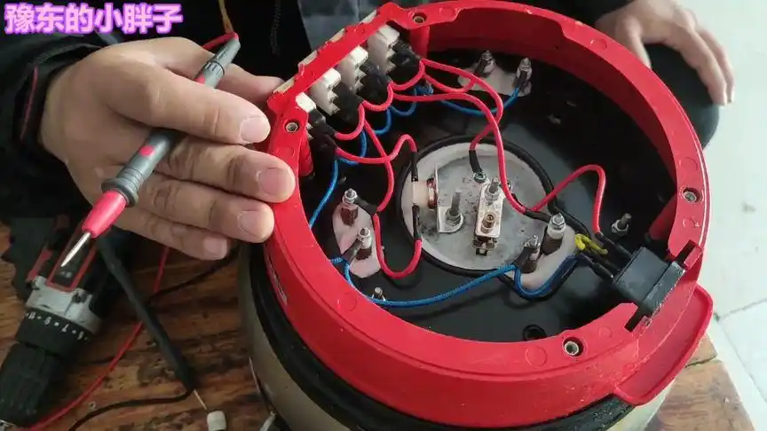 电热锅不保温,只需更换一个小零件,简单搞定