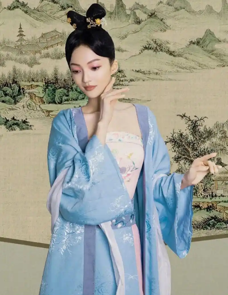 穿古装的"张韶涵"原来这么美,风情万种韵味十足.