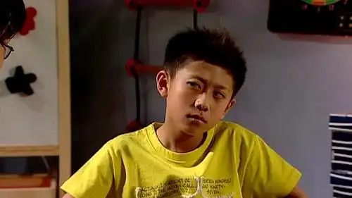 《家有儿女》精彩片段,张一山不愧是戏精,这演技堪称老戏骨