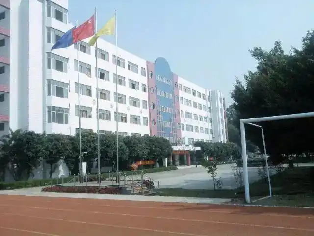 2019年广州市番禺区石楼中学学校信息