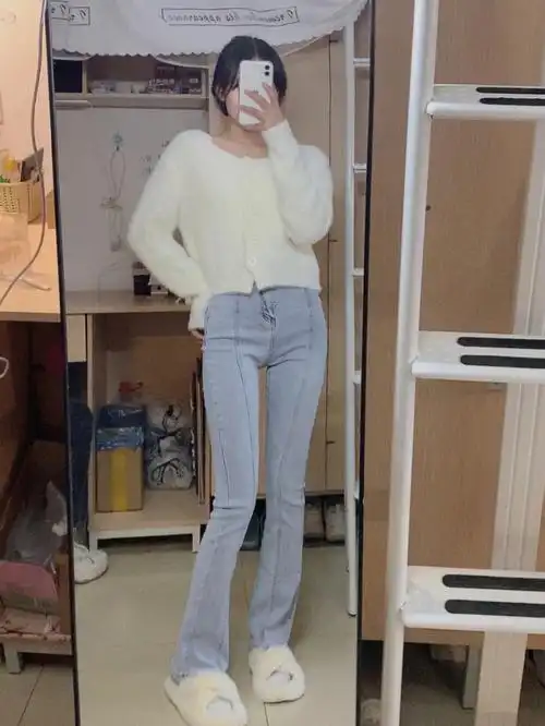 153cm小个子挑战设计感浅蓝色高腰牛仔裤