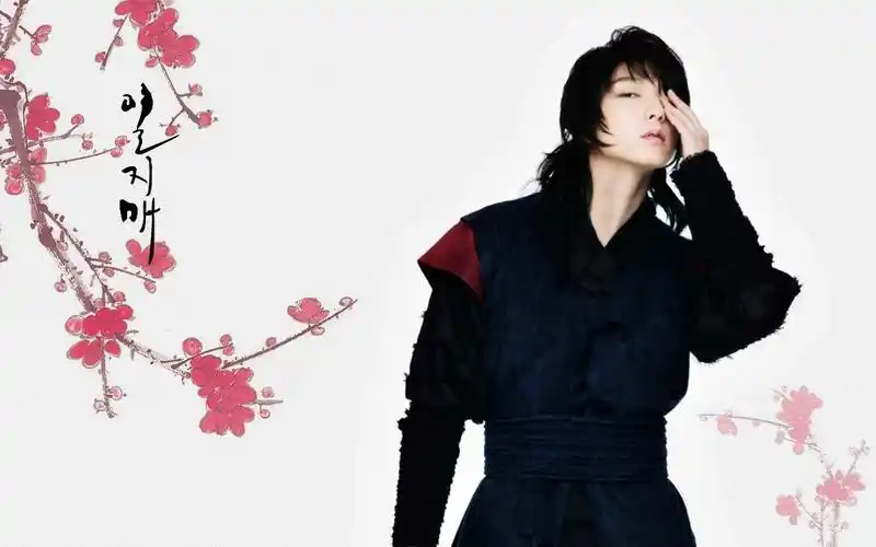 李俊基高清壁纸大图