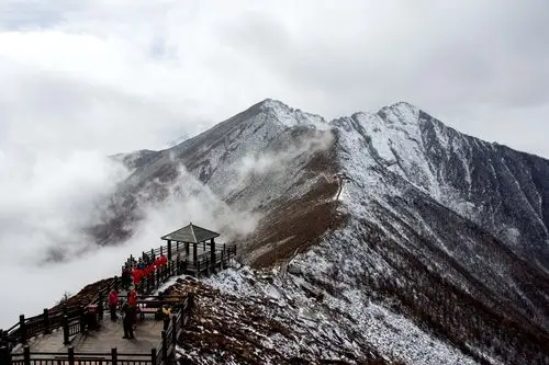 标题:秦岭太白山