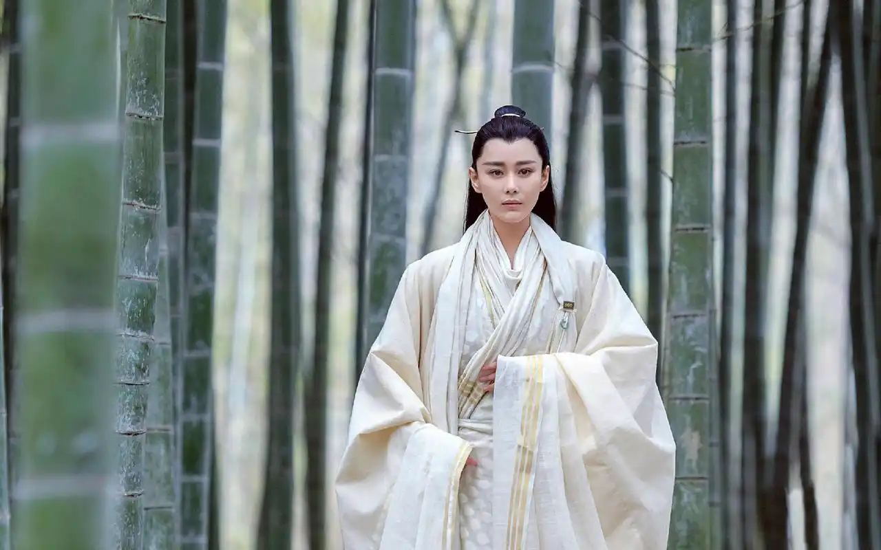 张馨予《凤囚凰》人物剧照高清桌面壁纸