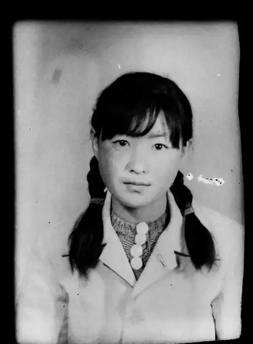 中华母亲节特辑|谁的妈妈年轻时还不是个大美女了?_腾讯新闻