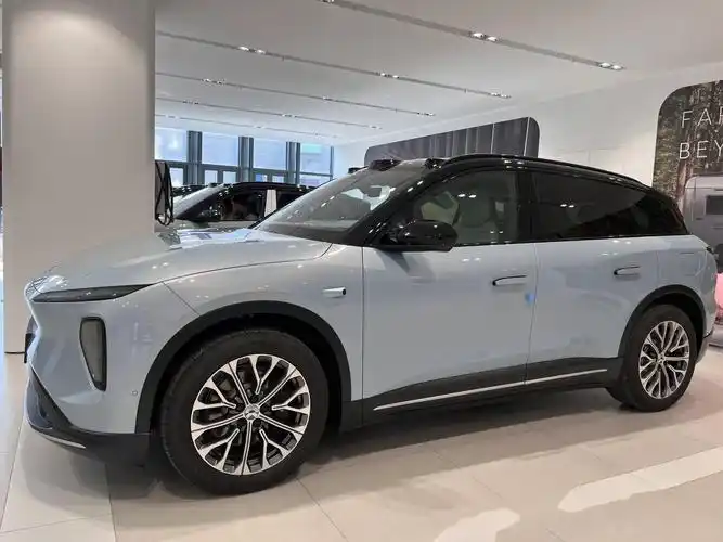 拿30万预算买suv的话,蔚来es6算是值得买的车之一.