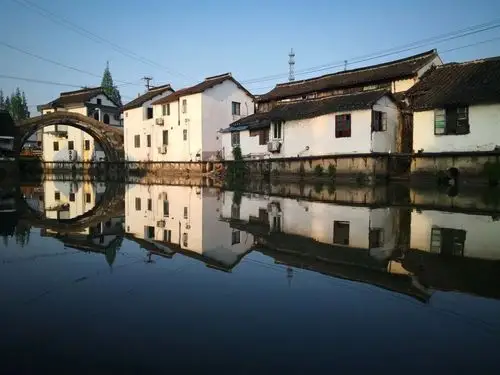 区动态青浦重固镇成功创建首批上海市河长制标准化街镇