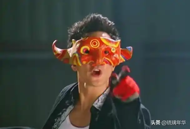 笑不活了!吴彦祖又戴上了面具 冲上热搜,我却笑死在网友的评论区