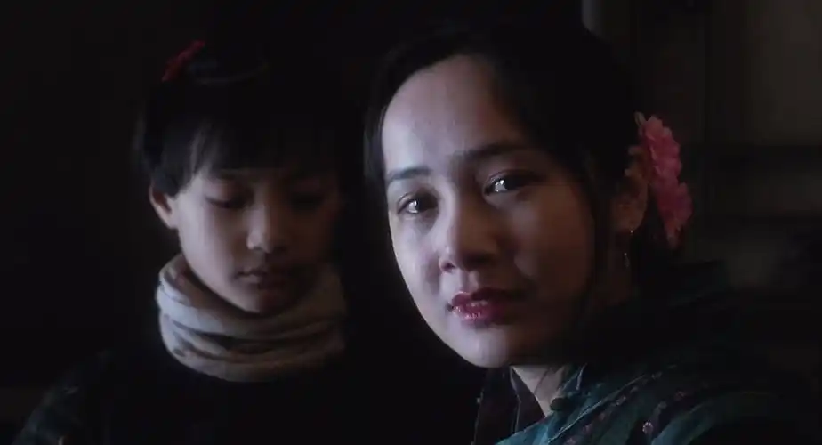 回顾蒋雯丽为爱嫁给丑男为爱领养女儿不是亲生胜似亲生