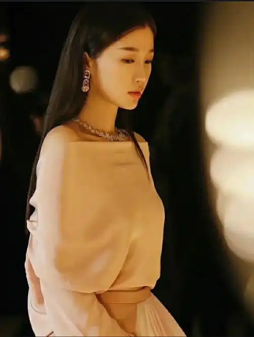 虞书欣早期未出道素人照