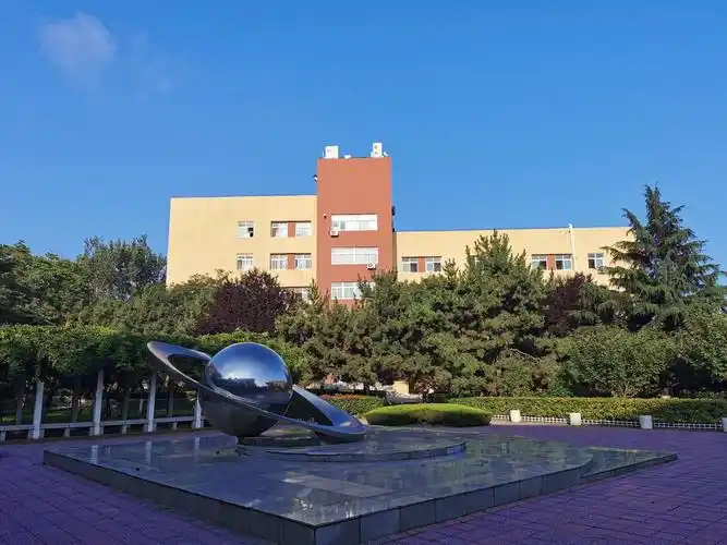 青岛大学浮山校区掠影