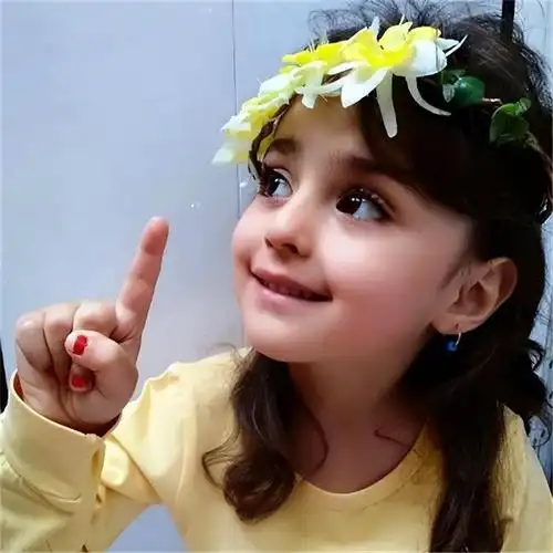 "伊朗最美"女孩,因超高颜值,爸爸为保护女儿辞掉工作当保镖|童星|马蒂