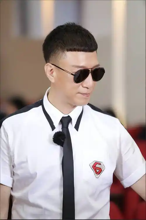 孙红雷选择迁移到哈尔滨,背后是否有更深层次的原因?