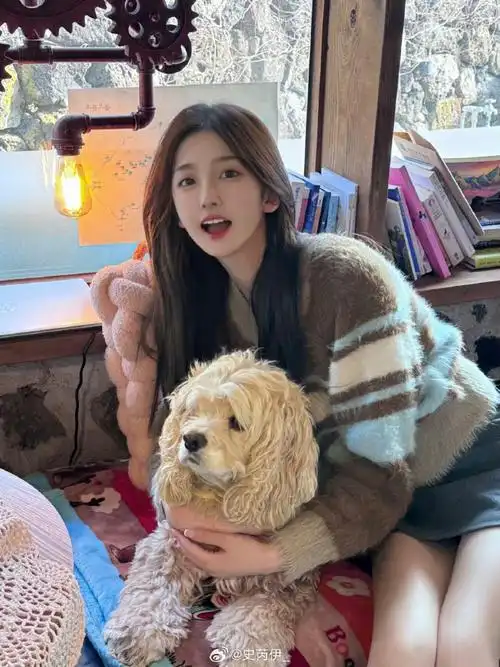 林更新女友正面照