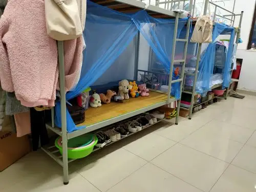 宿迁分校开展教职工宿舍安全,卫生大检查